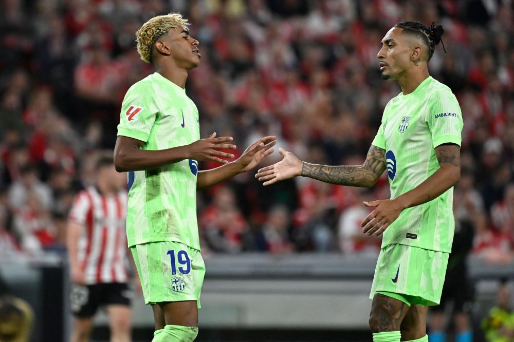 阿奇姆彭遭成都球迷种族歧视，队长王上源发文声援