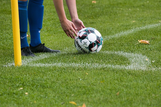 邮报：切尔西可能冬窗外租乔治；霍尔有机会参加世界杯