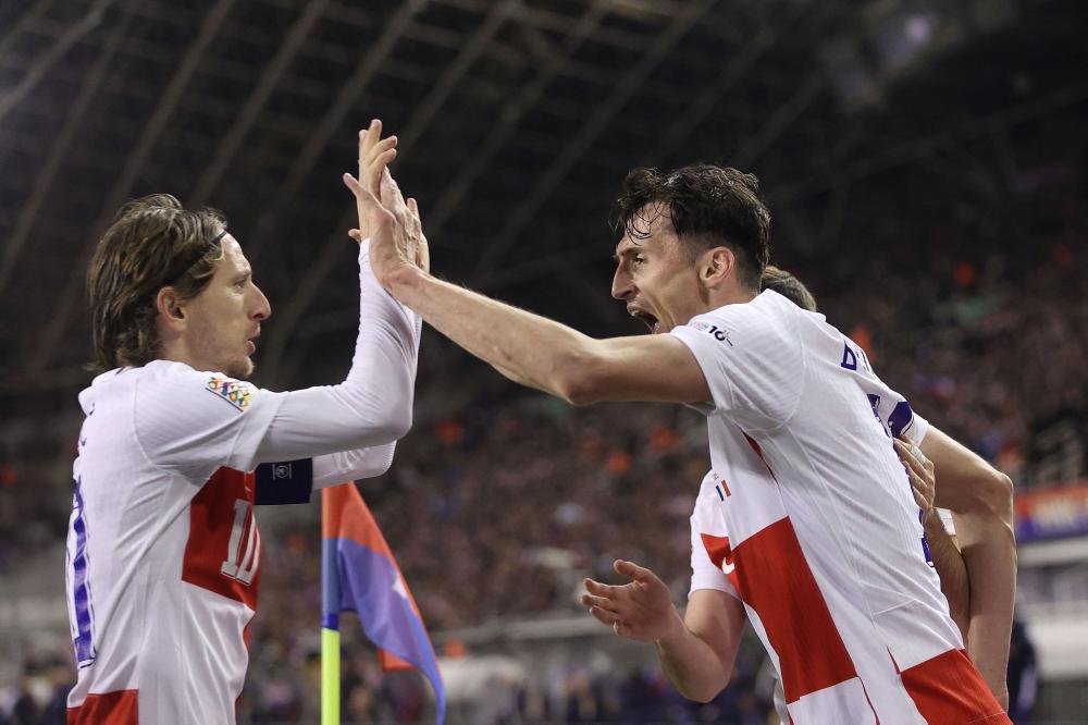 意甲周日赛事多维分析：拉齐奥主场争冠蓄力，博洛尼亚携黑马韧性迎考